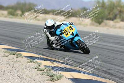 media/Oct-05-2025-CVMA (Sun) [[beeef4f201]]/Race 3-Amateur Supersport Middleweight/